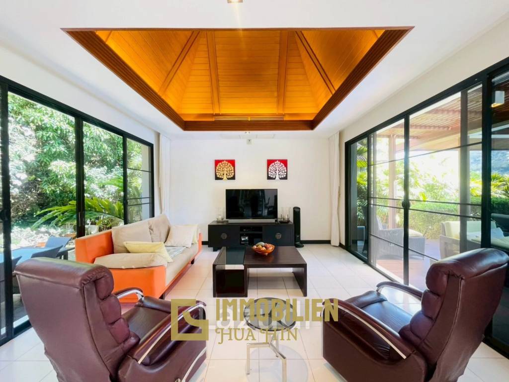 2 chambres + 2 salles de bain / Style thaï/balinais / Terrain de 600 m²