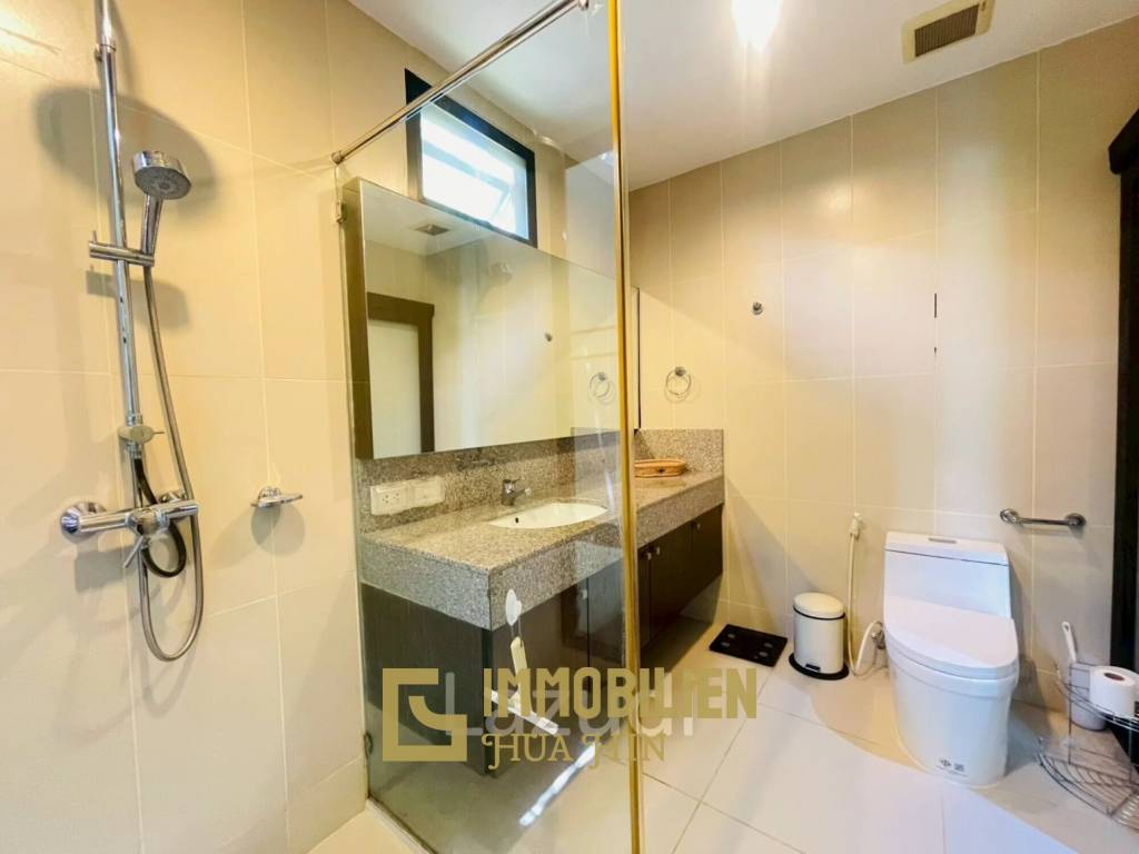 2 chambres + 2 salles de bain / Style thaï/balinais / Terrain de 600 m²