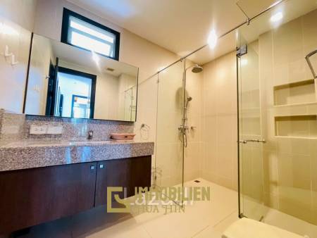 2 chambres + 2 salles de bain / Style thaï/balinais / Terrain de 600 m²