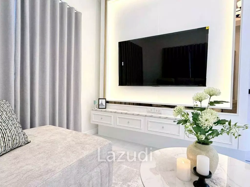 Newly Renovated Modern Luxury Detached House