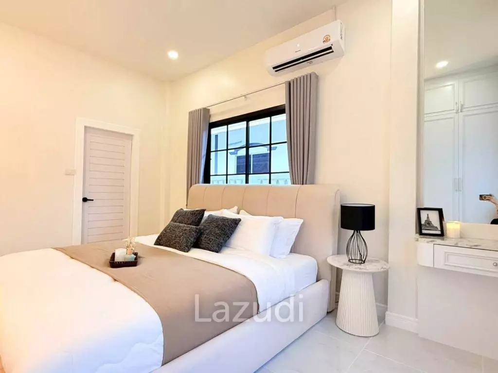 Newly Renovated Modern Luxury Detached House