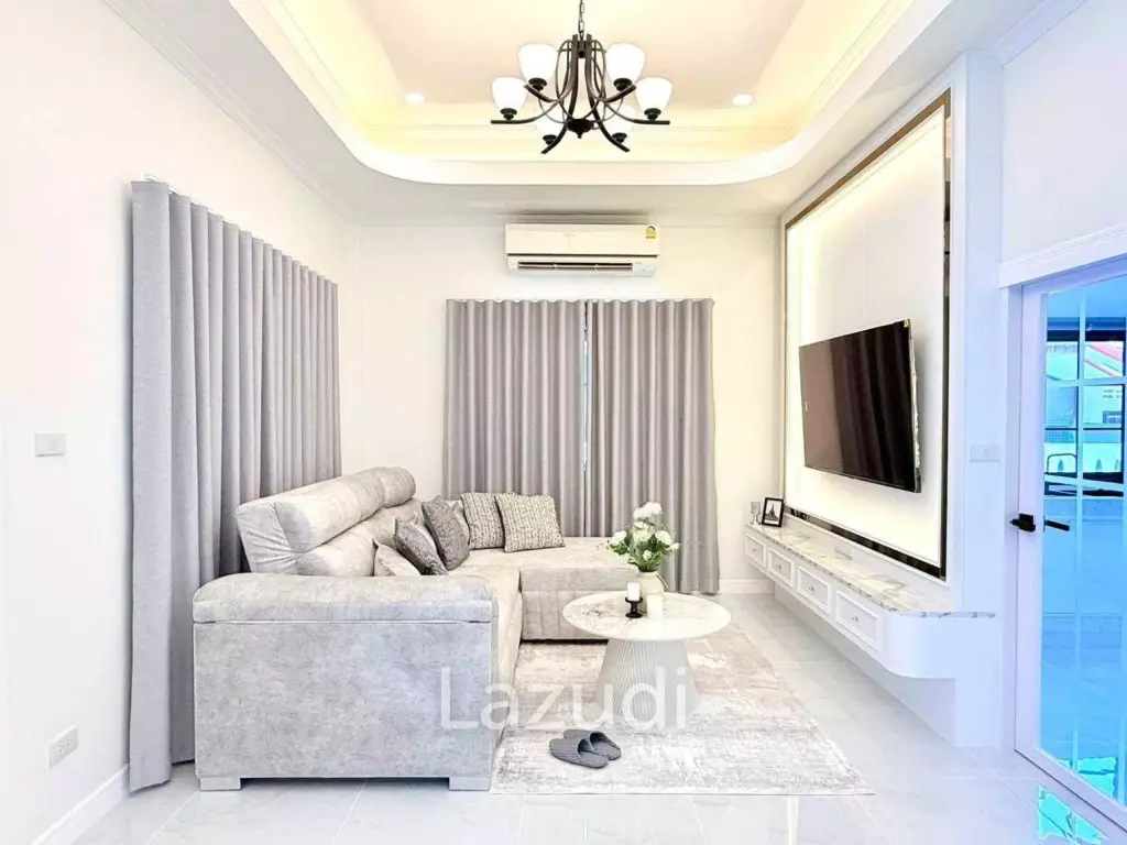 Newly Renovated Modern Luxury Detached House