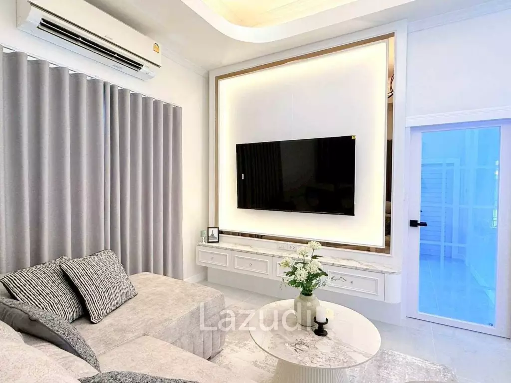 Newly Renovated Modern Luxury Detached House