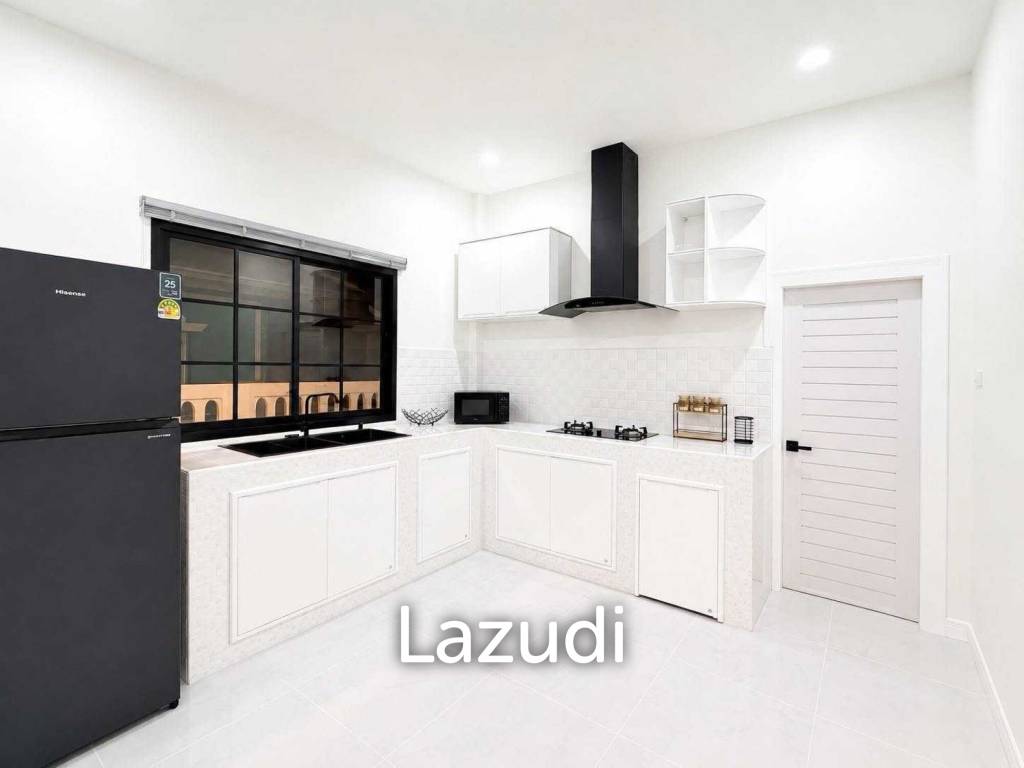 Newly Renovated Modern Luxury Detached House