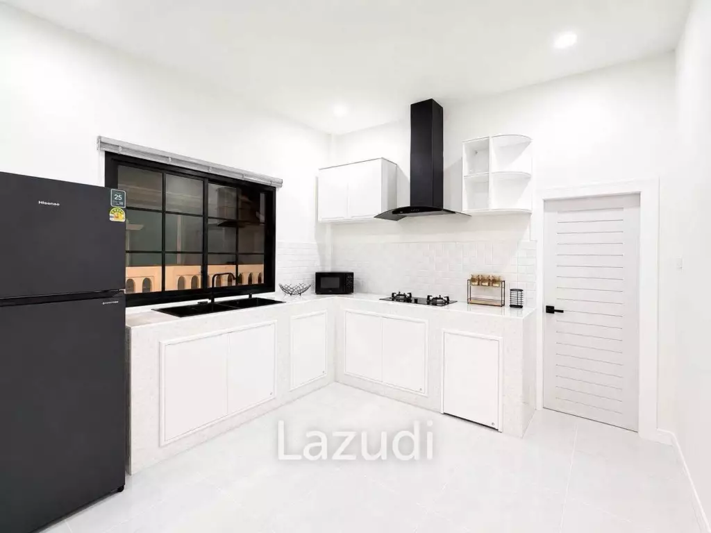 Newly Renovated Modern Luxury Detached House