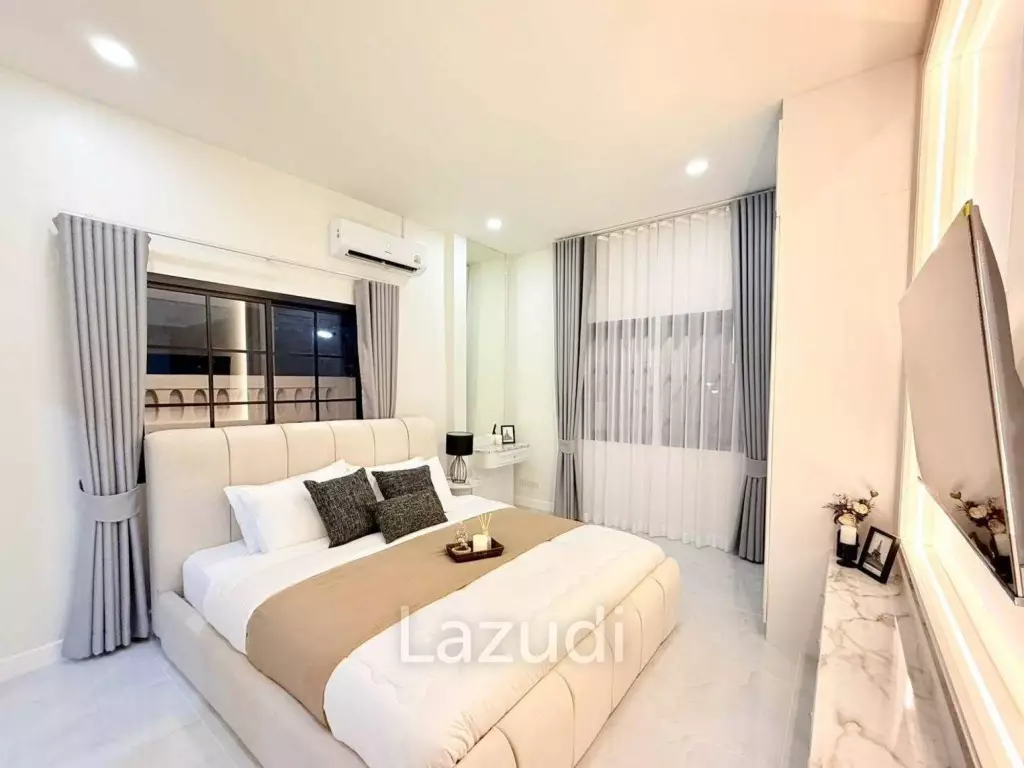 Newly Renovated Modern Luxury Detached House