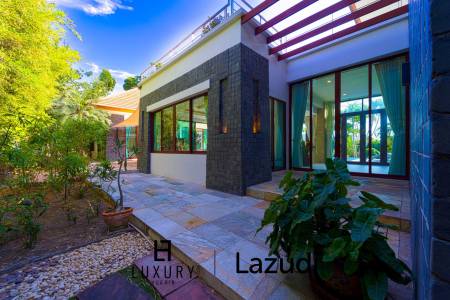 1,400 Kvm 5 Seng 5 Bad Villa for Salg