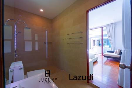 1,400 Kvm 5 Seng 5 Bad Villa for Salg