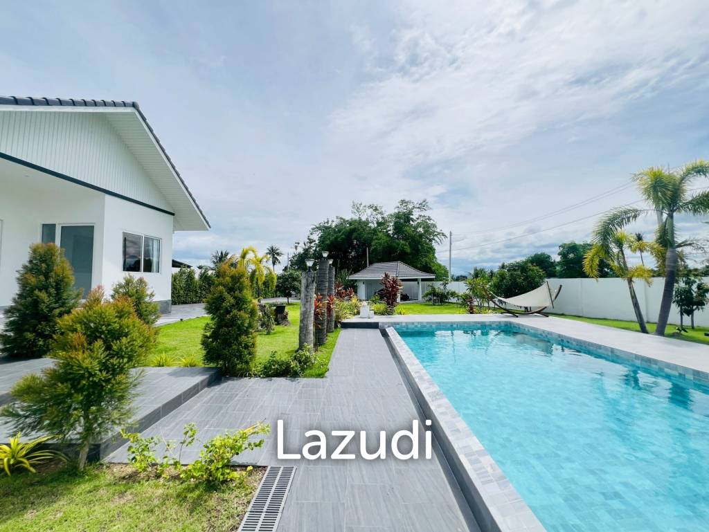 Modern Pool Villa with Panoramic Mountain Views