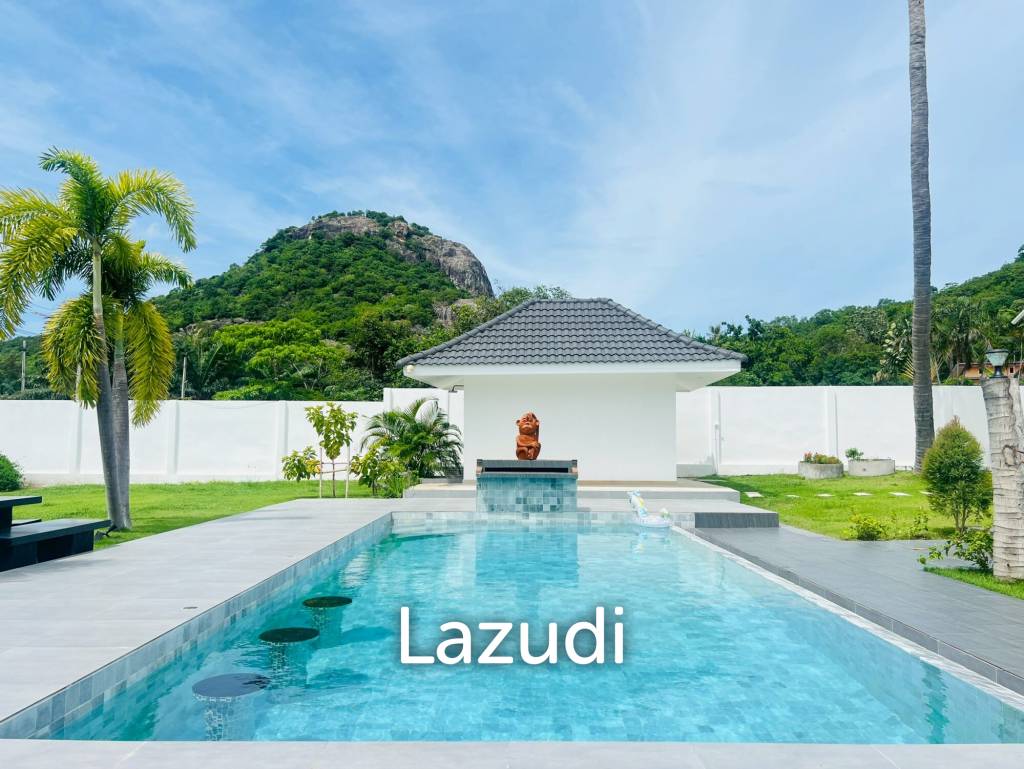 Modern Pool Villa with Panoramic Mountain Views