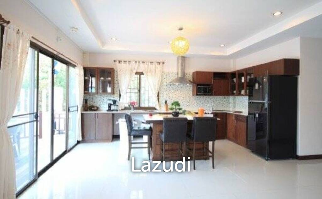 1,400 Sqm 5 Bed 5 Bath Villa For Sale