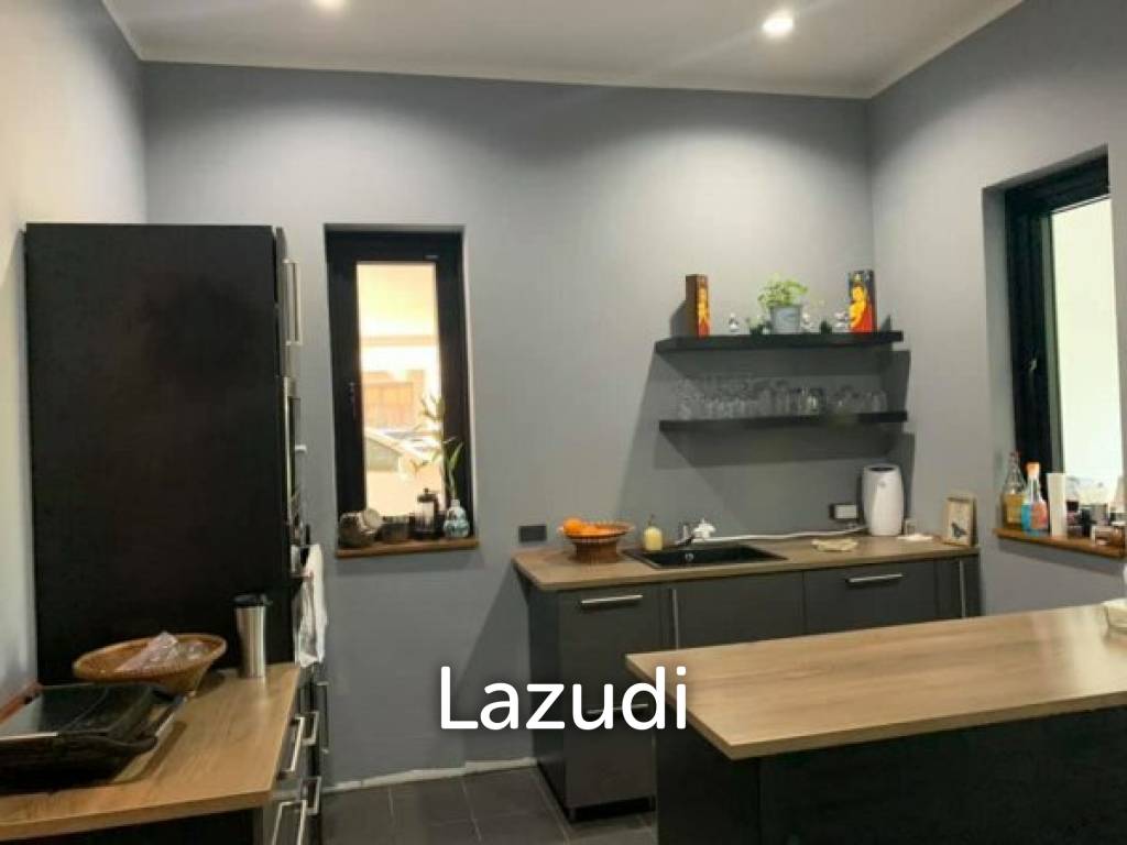 3,200 ตร.ม 3 เตียง 4 อาบน้ำ วิลล่า For ขาย