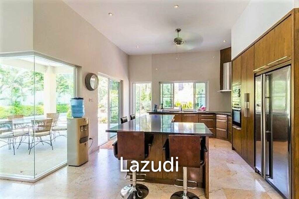 HANA VILLAGE 1: Highest Quality 5 Bed Pool Villa