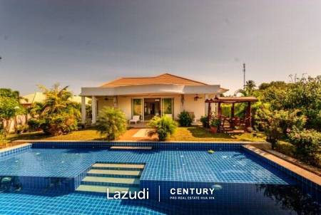 STUART PARK 2: 3 Bed Luxury Grand Pool Villa