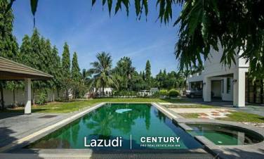 Luxury 4 Bed Pool Villa on Large Land Plot