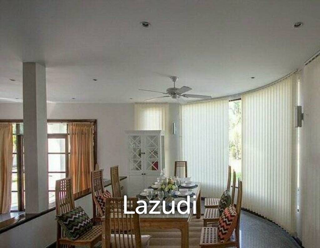 Luxury 4 Bed Pool Villa on Large Land Plot