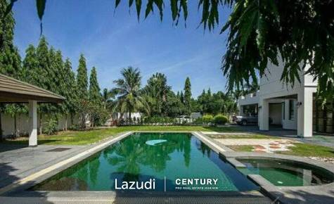 Luxury 4 Bed Pool Villa on Large Land Plot