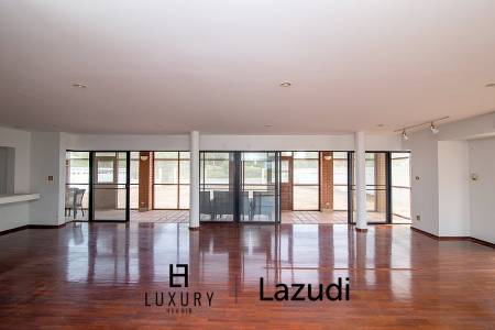 ขายบ้านที่ปาล์มฮิลล์กอล์ฟรีสอร์ท