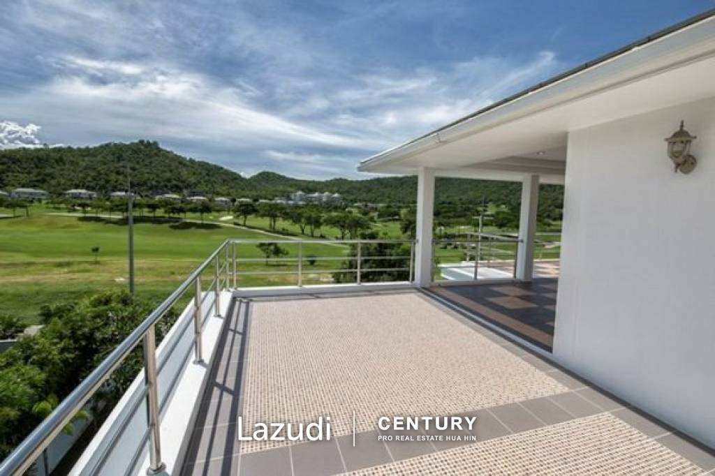Luxury 4 Bed Villa over looking Black Mountain Golf Course