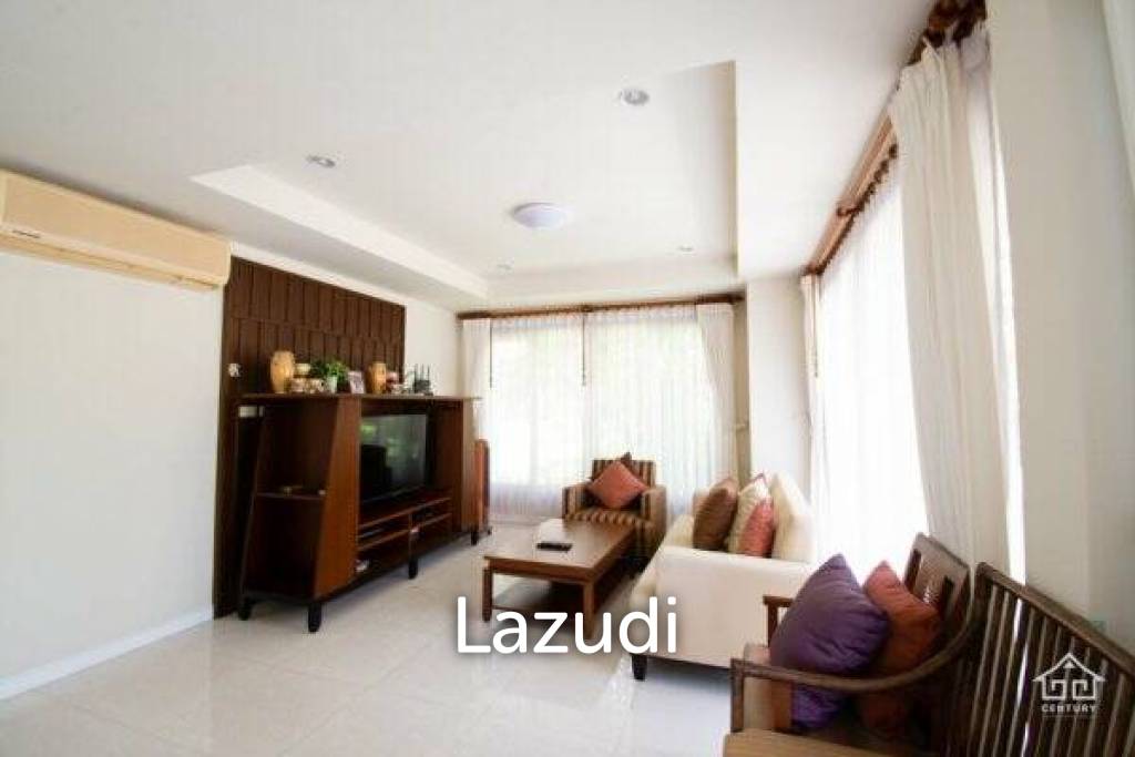 BAAN TALAY SAMRAN: 4 Bed Beachfront Villa