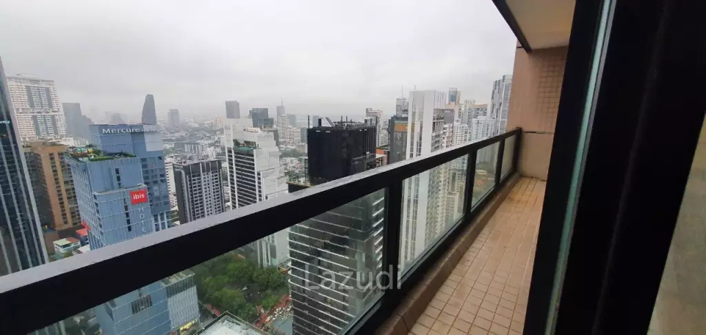 2 Bed Suite 135 SQ.M. The Emporium Suites