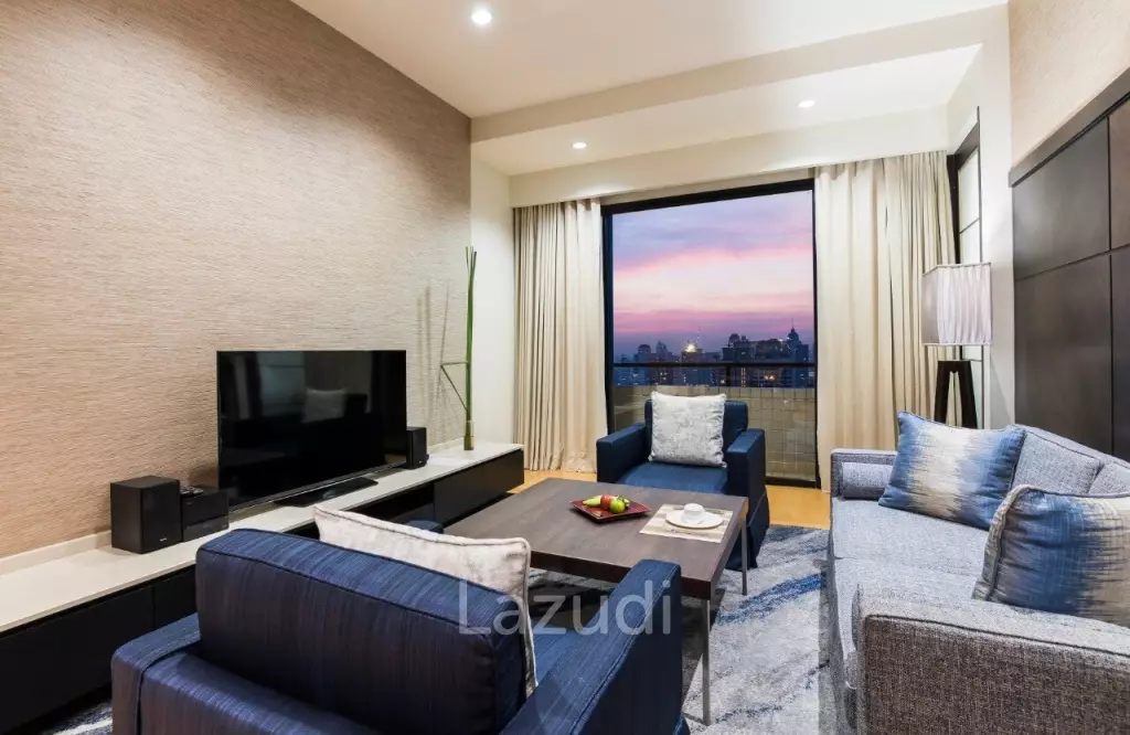 1 Bed 1 Bath 95 SQ.M. The Emporium Suites