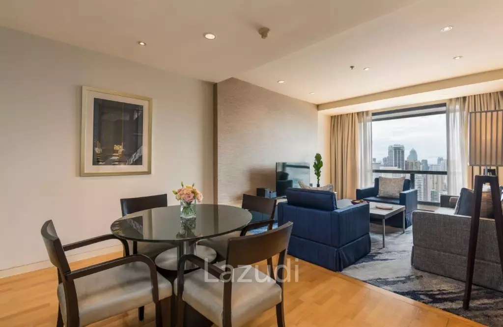 1 Bed 1 Bath 95 SQ.M. The Emporium Suites