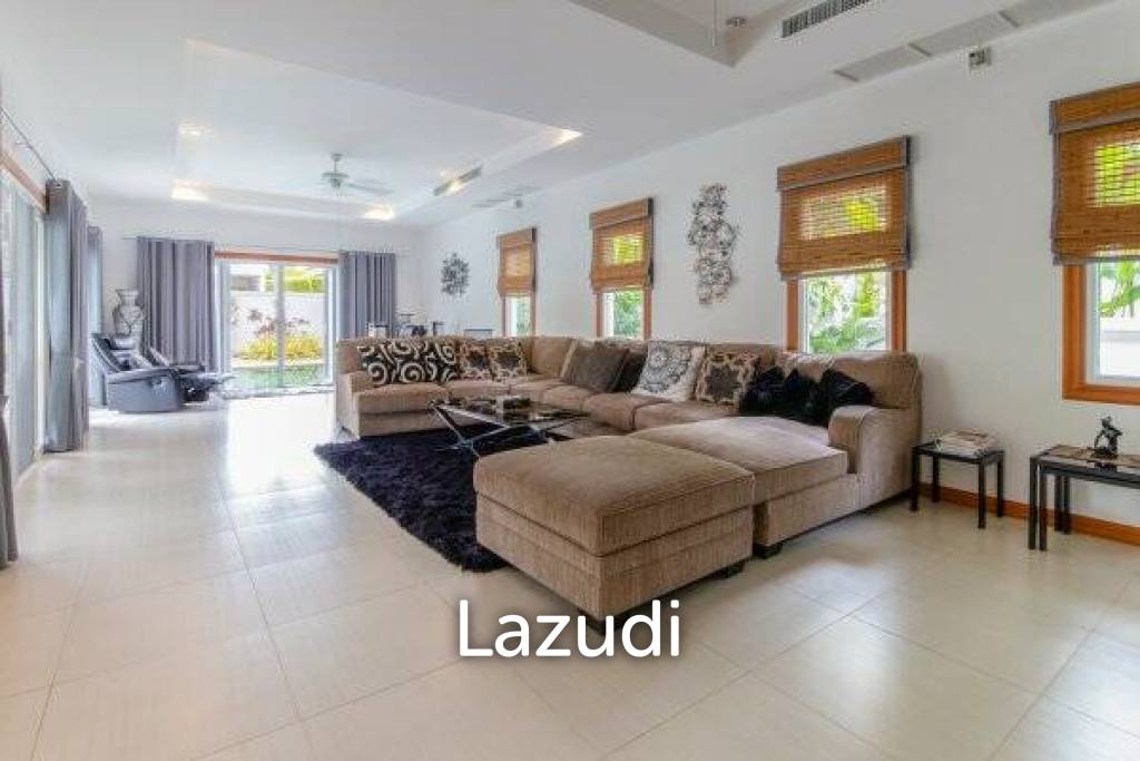 900 Sqm 3 Bed 4 Bath Villa For Sale