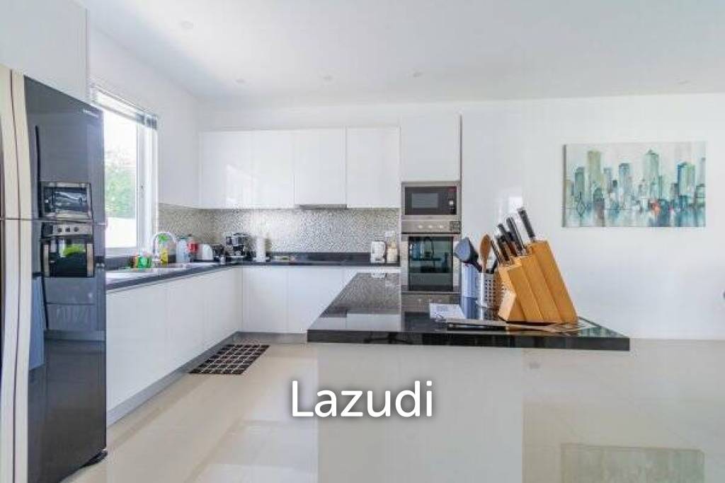 700 Sqm 3 Bed 2 Bath Villa For Sale