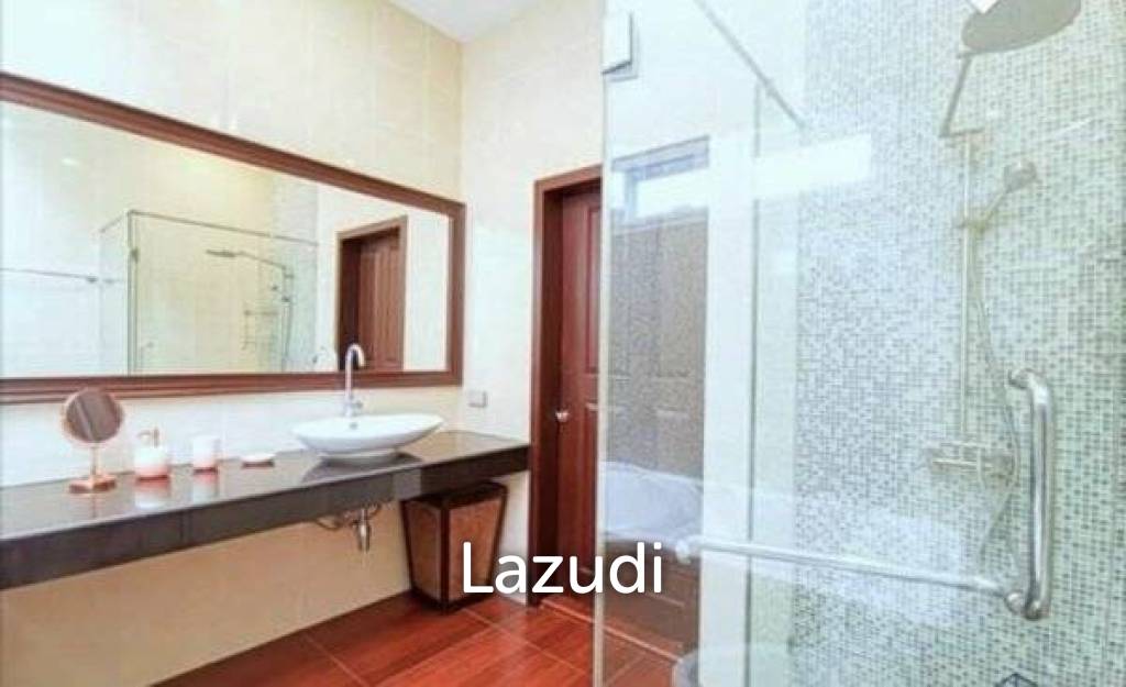 SUBSIRI : Large, Luxury 3 Bed Villa