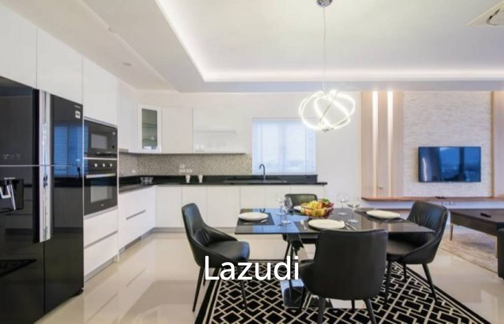 FALCON HILL : Great Quality 2 + 3 Bed apartment Houses