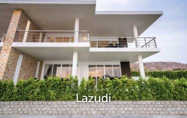 FALCON HILL : Great Quality 2 + 3 Bed apartment Houses