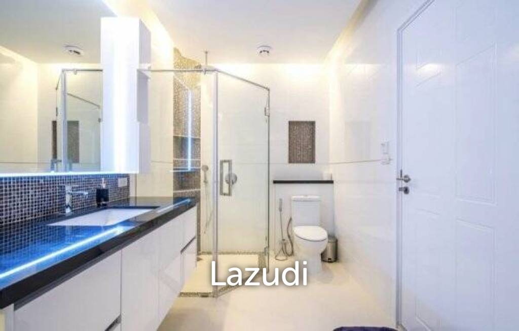 FALCON HILL : Great Quality 2 + 3 Bed apartment Houses