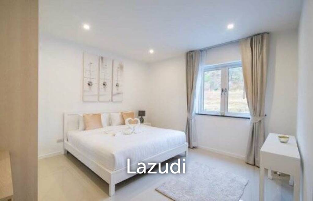 FALCON HILL : Great Quality 2 + 3 Bed apartment Houses