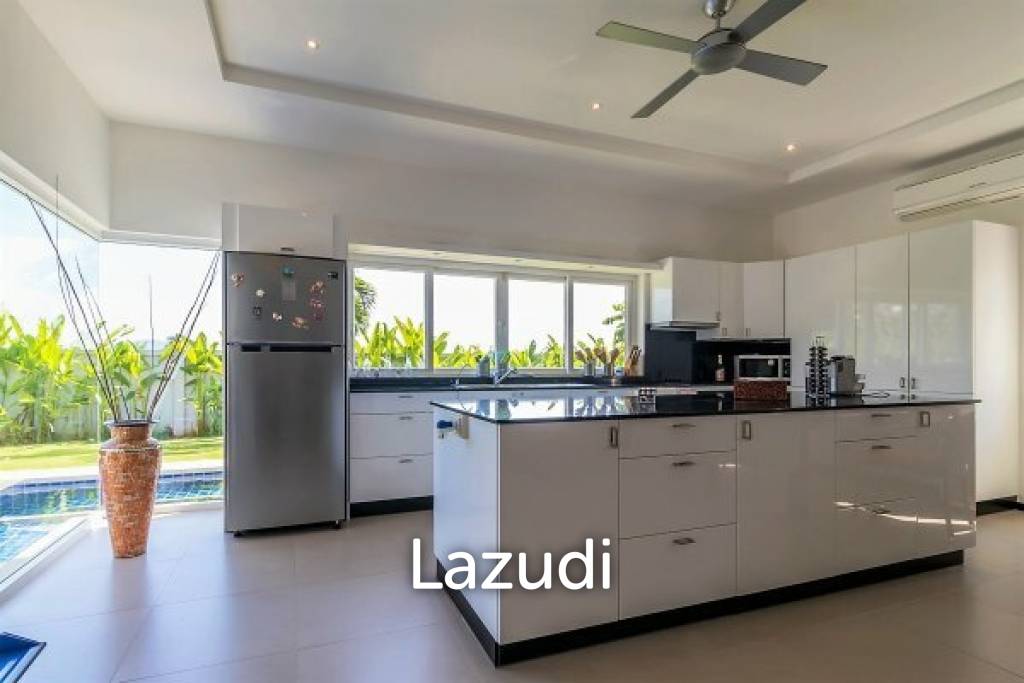 788 Sqm 3 Bed 4 Bath Villa For Sale