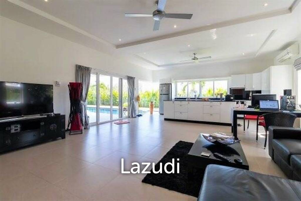 788 Sqm 3 Bed 4 Bath Villa For Sale