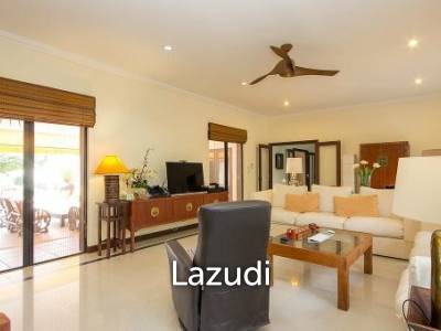 WATER GARDENS : Beautiful Design 3 Bed Pool Villa.