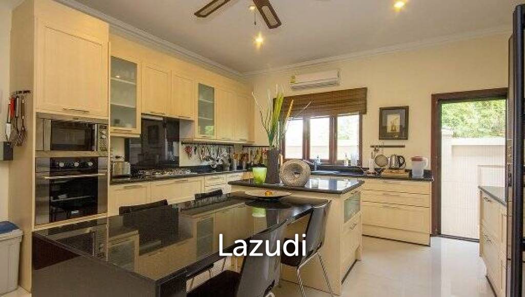 Villa 3 ห้องนอนที่ The Water Gardens หัวหิน ราคากลาง