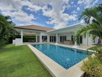 MALI RESIDENCE : Quality 3 Bed Pool Villa on large plot