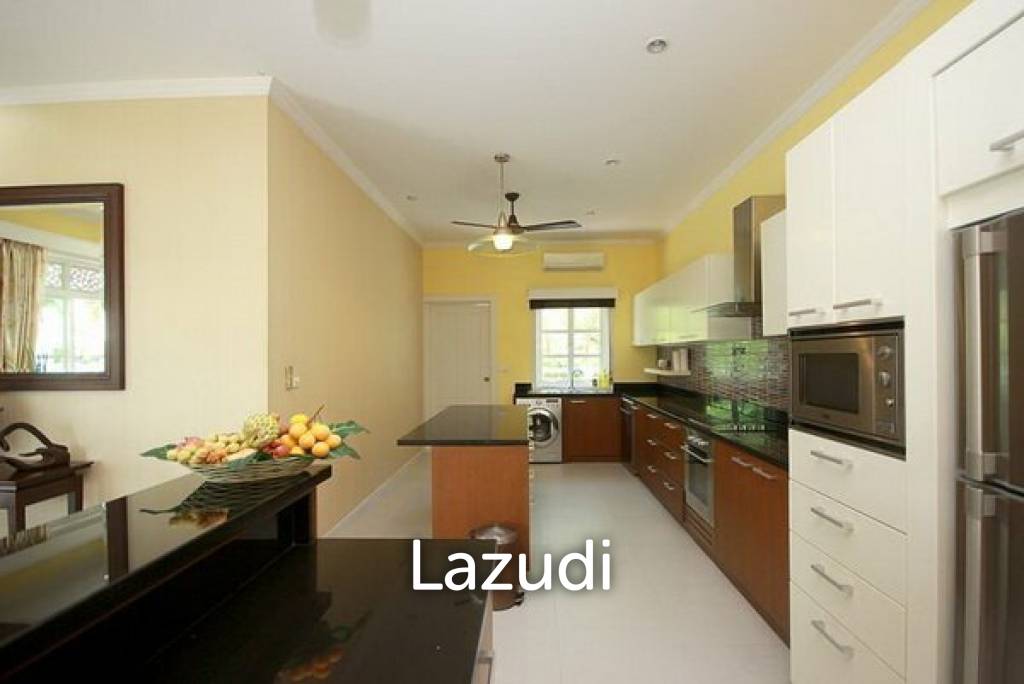 SUBSIRI : 3 Bed Pool Villa