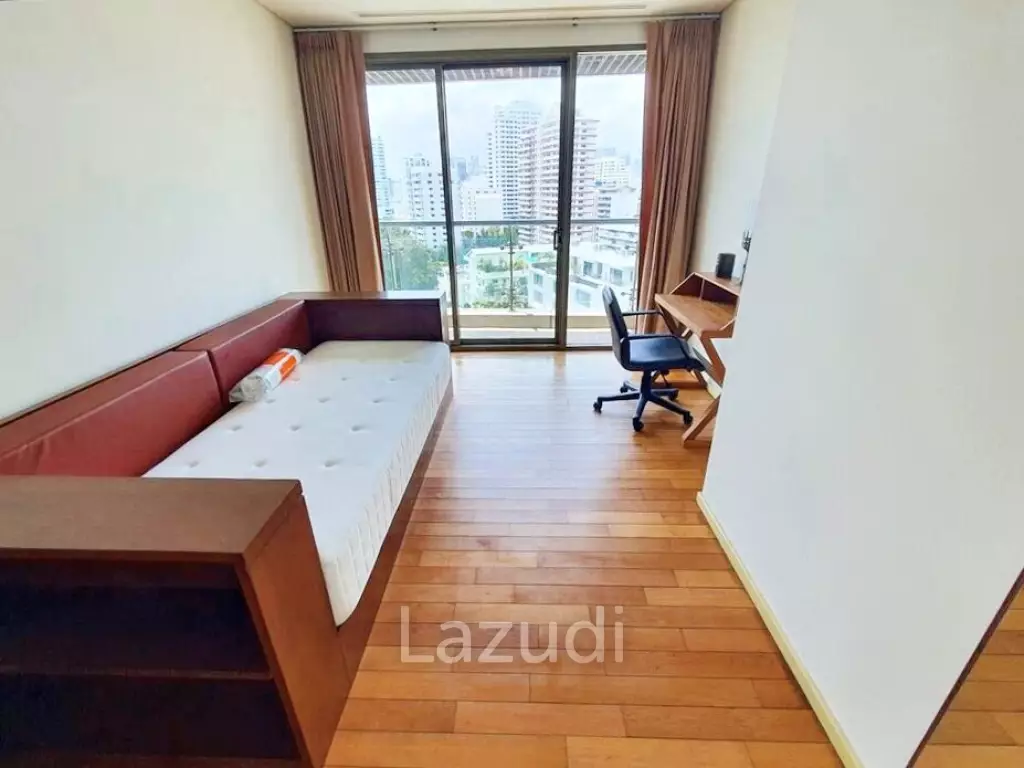 2 Bedrooms 2 Bathrooms 109 SQ.M The Lakes