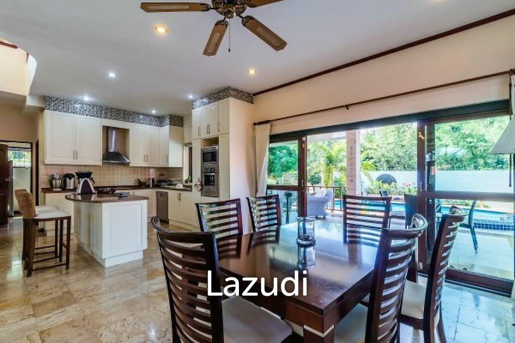 1,000 Sqm 5 Bed 4 Bath Villa For Sale