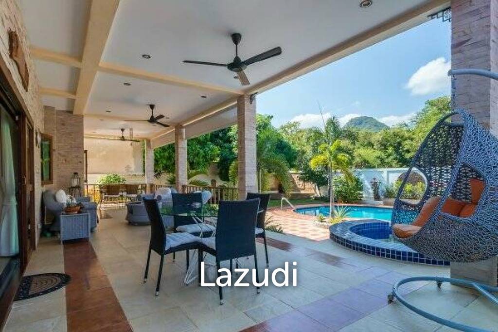 1,000 Sqm 5 Bed 4 Bath Villa For Sale