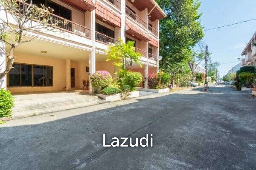 380 Sqm 4 Bed 4 Bath Villa For Sale