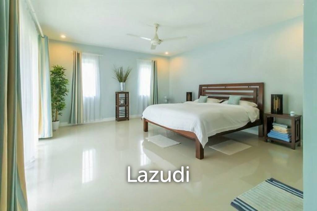 1,110 Sqm 4 Bed 4 Bath Villa For Sale