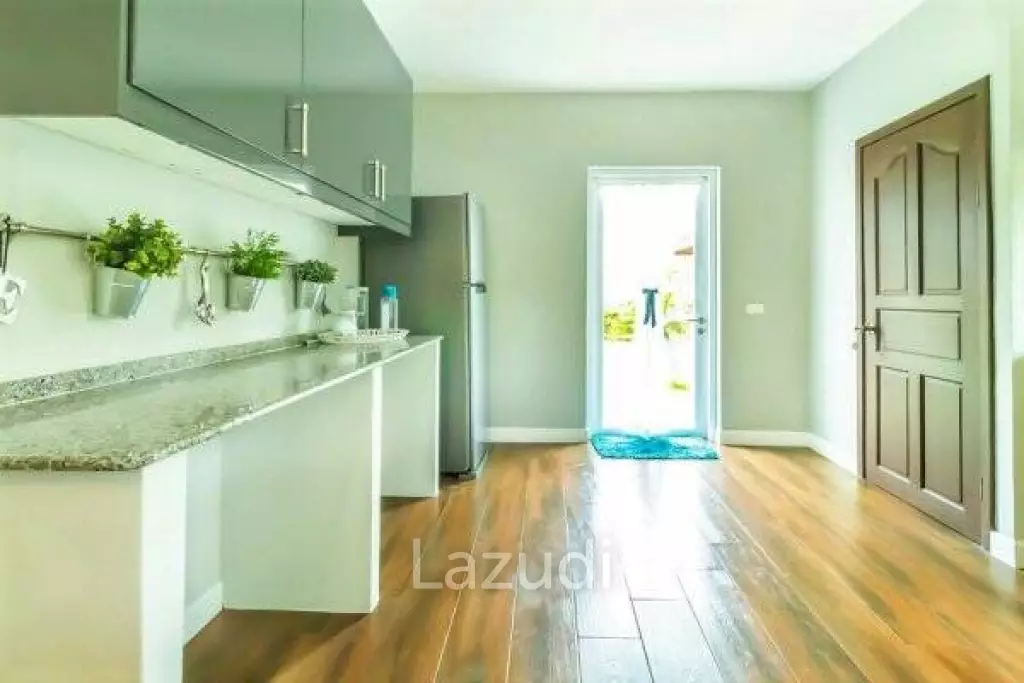 Great Quality 4 Bed Pool Villa near Dolphin Bay Beach