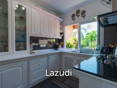 MONGKOL RESORT : Great Quality Architecturally Designed Modern 4 Bed Villa