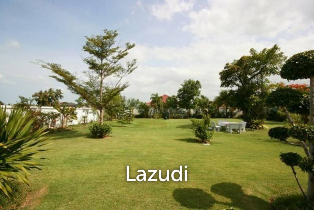 1,350 Sqm 4 Bed 4 Bath Villa For Sale