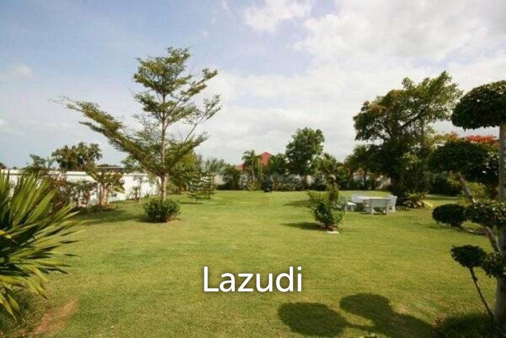 1,350 Sqm 4 Bed 4 Bath Villa For Sale