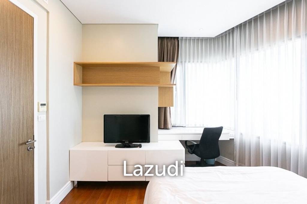 2 Bed 1 Bath 69 SQ.M. Bright Sukhumvit 24